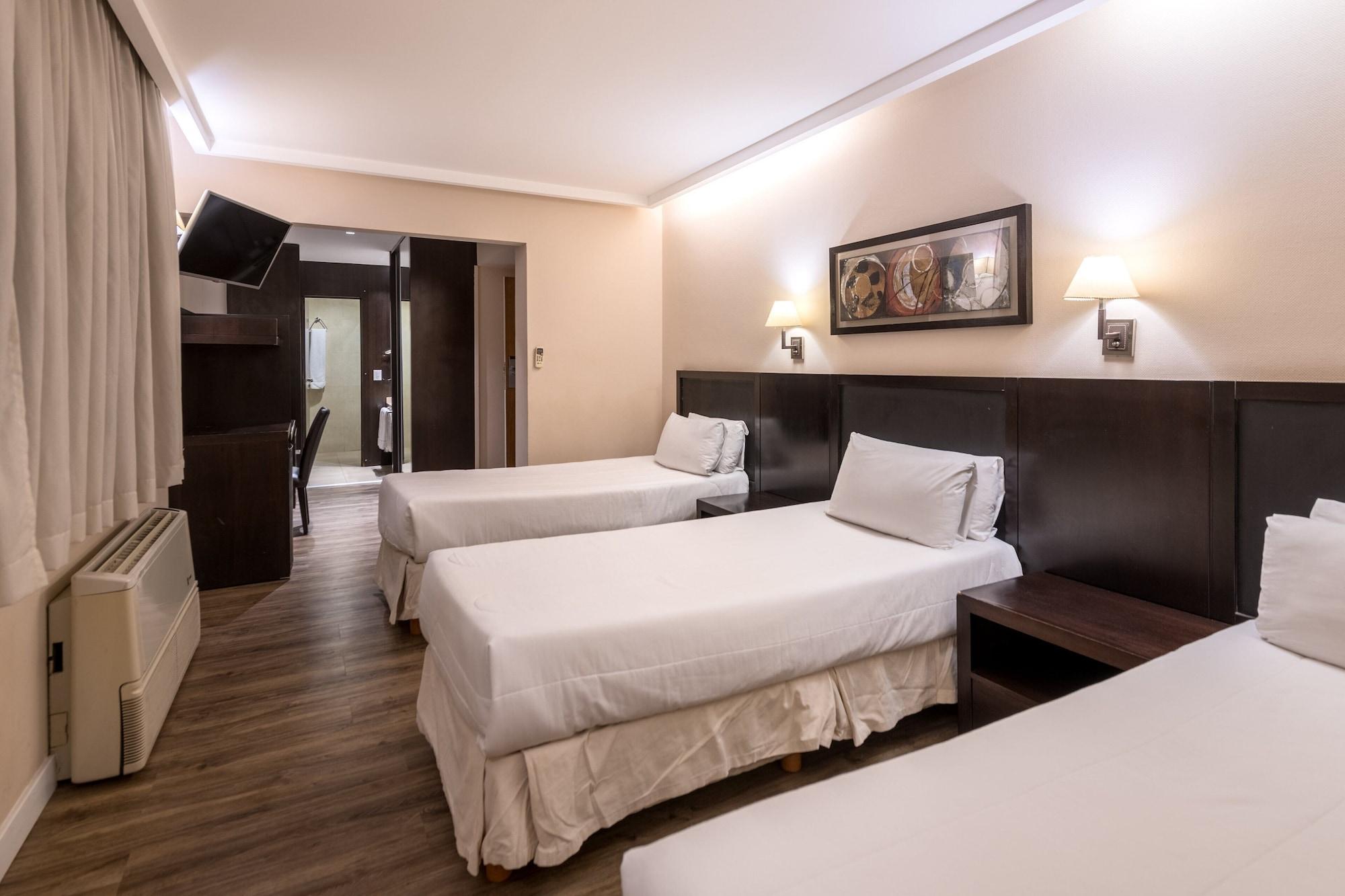 Exe Hotel Colon Буенос Айрес Екстериор снимка