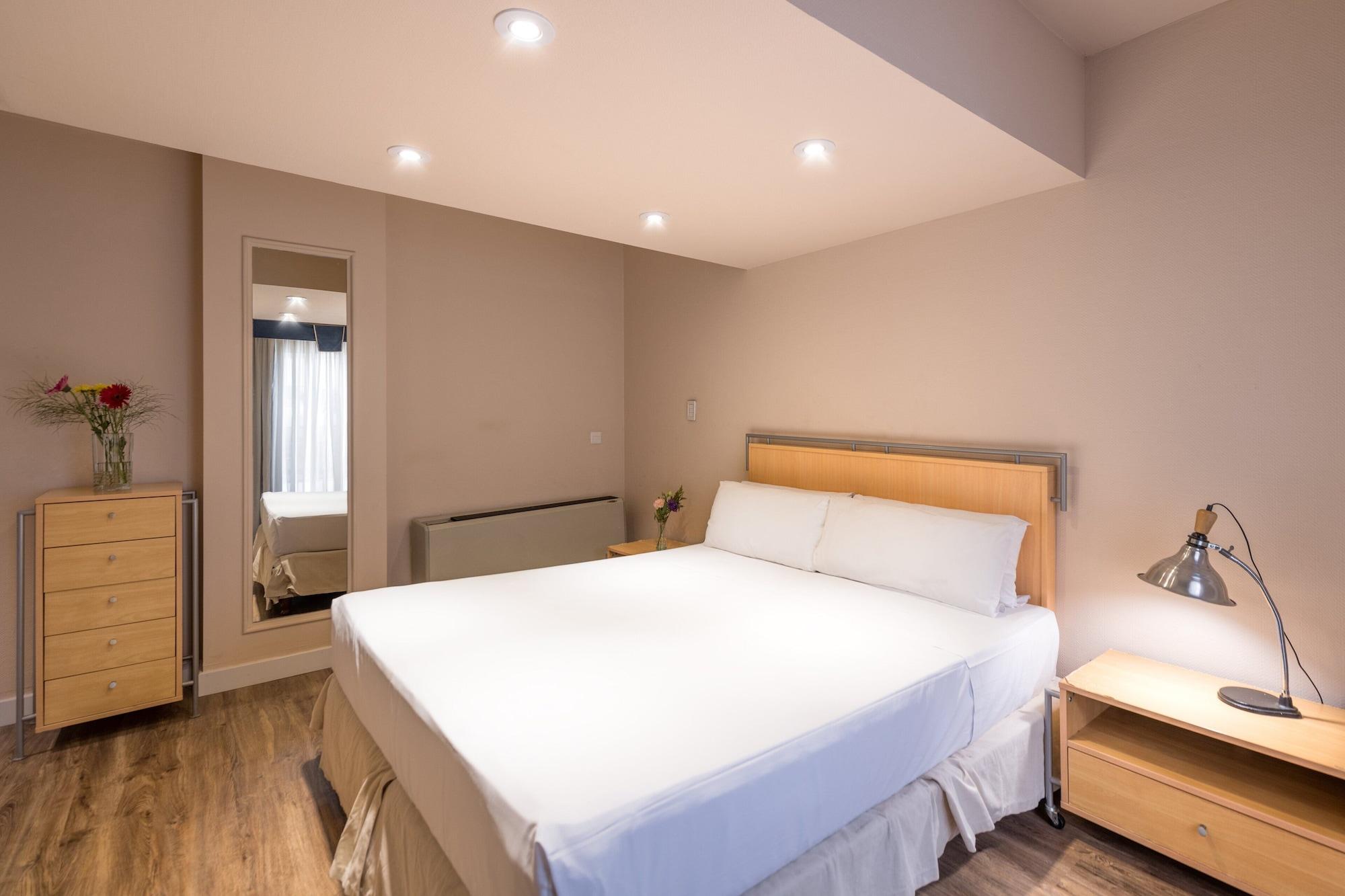 Exe Hotel Colon Буенос Айрес Екстериор снимка