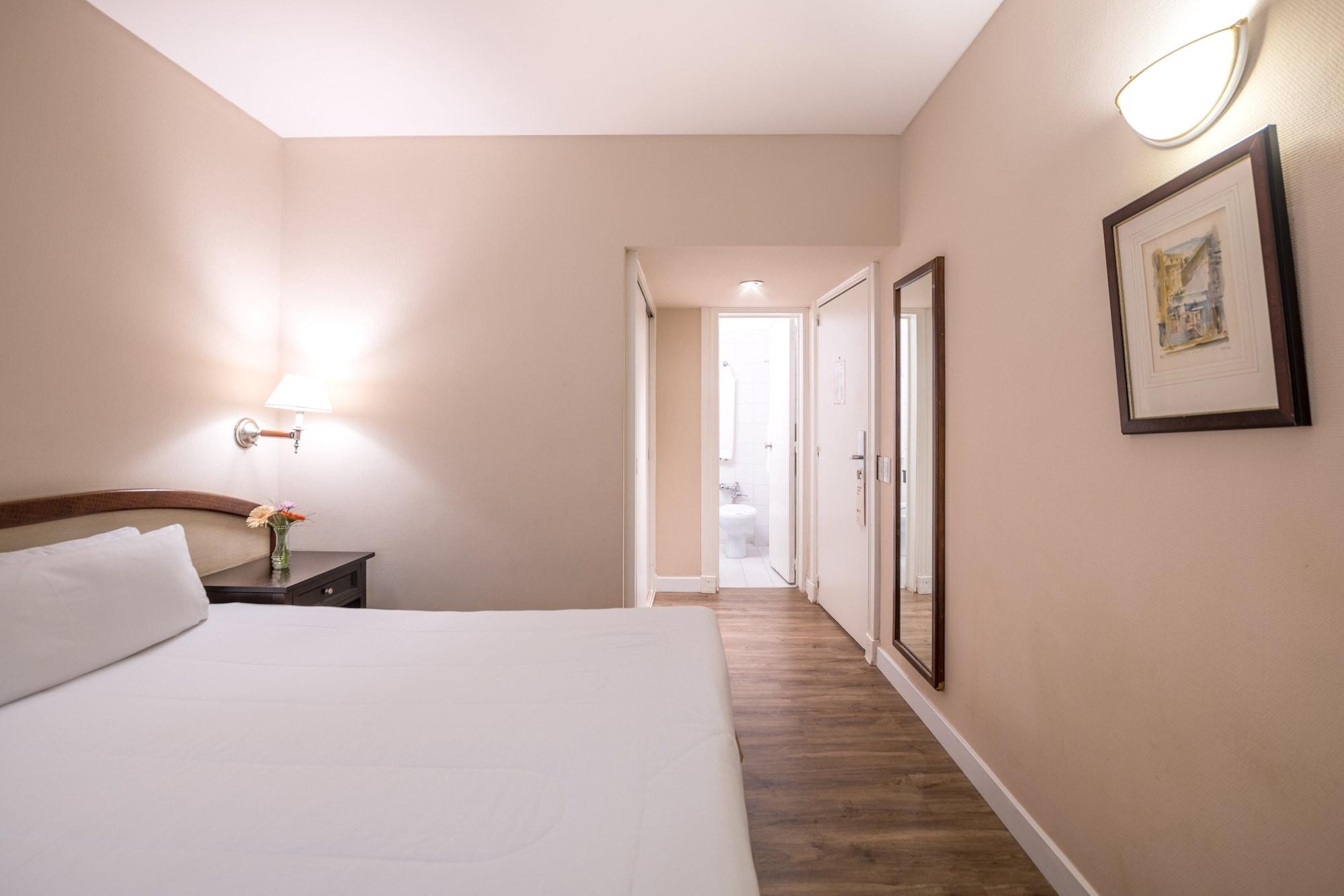 Exe Hotel Colon Буенос Айрес Екстериор снимка
