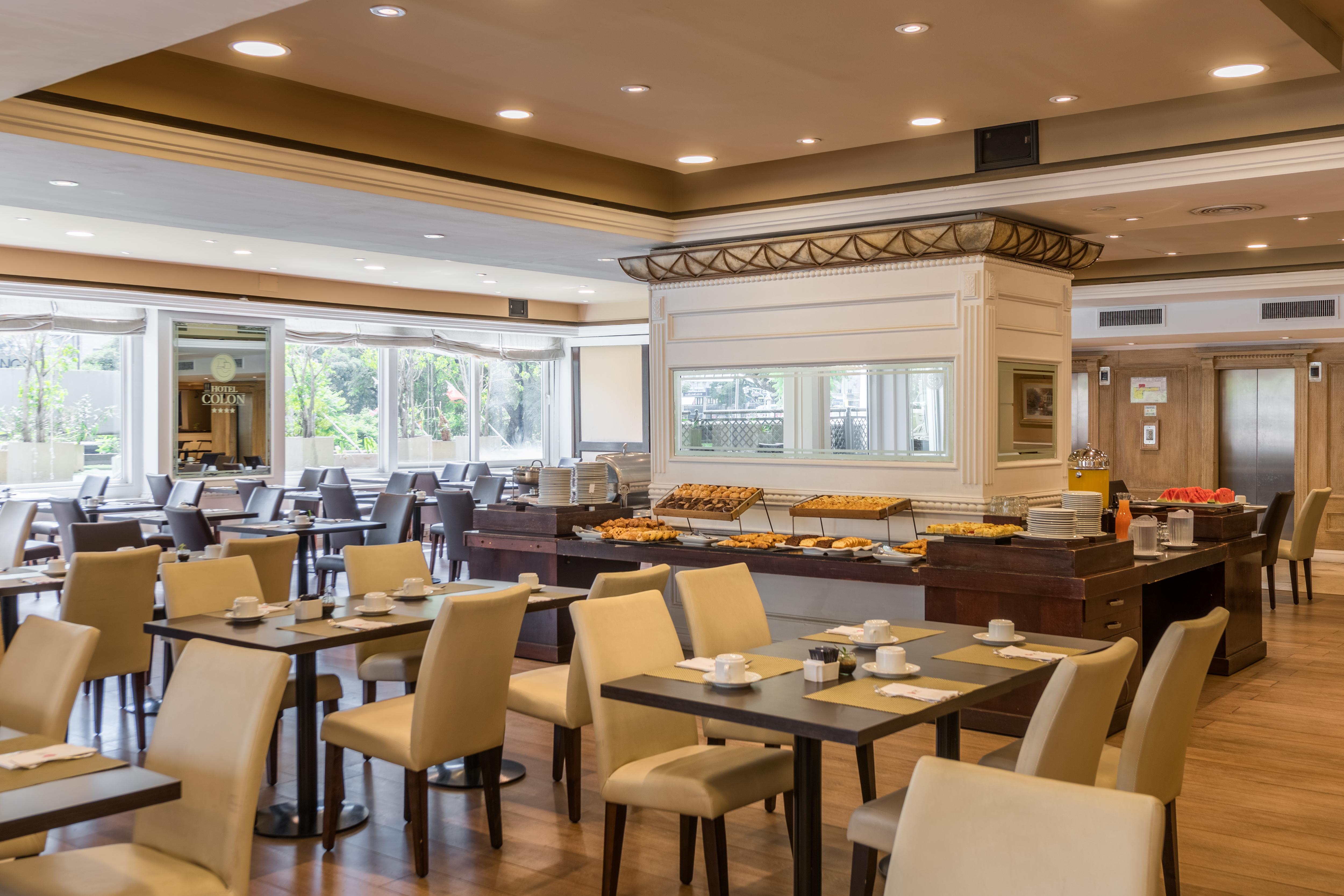 Exe Hotel Colon Буенос Айрес Екстериор снимка