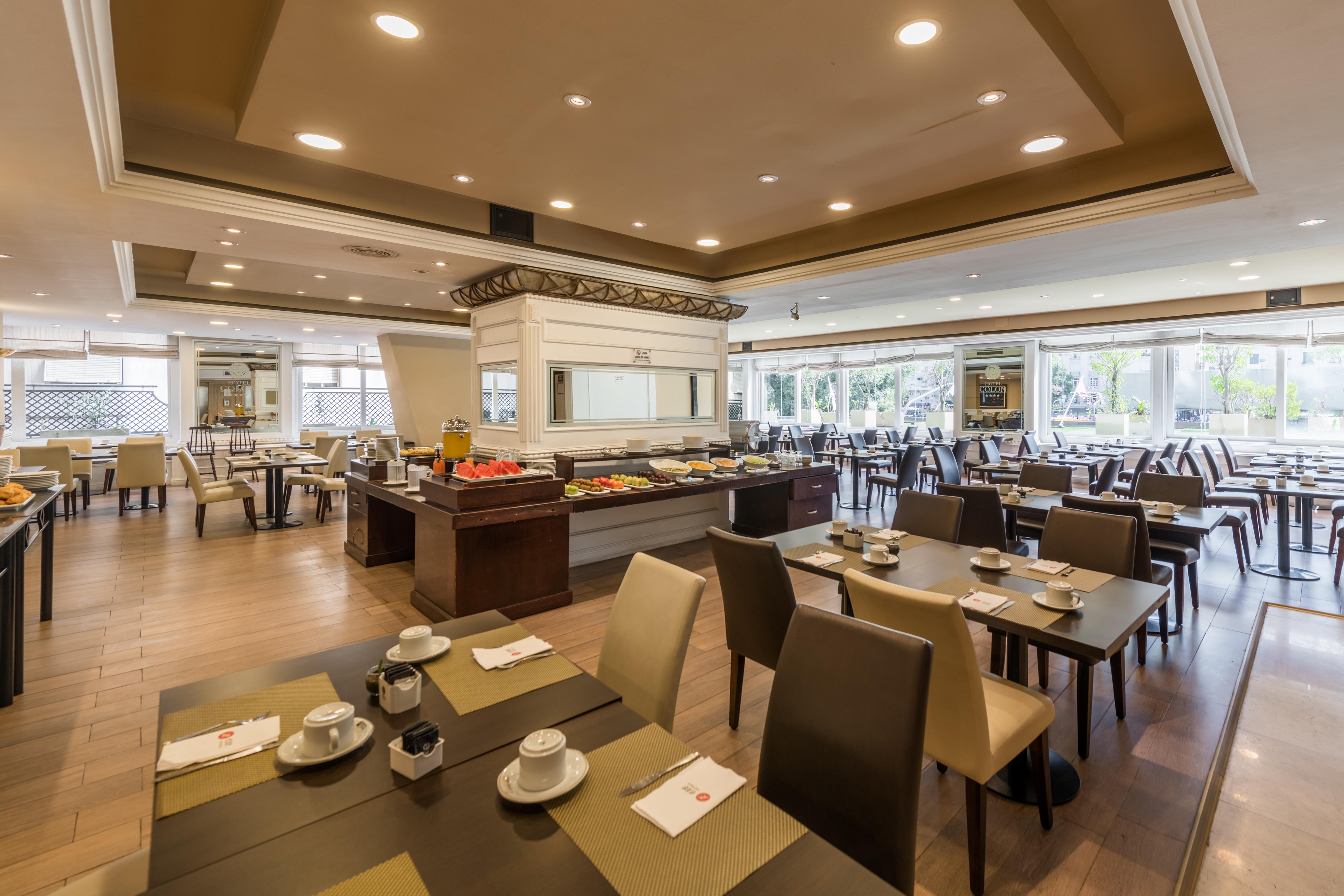 Exe Hotel Colon Буенос Айрес Екстериор снимка