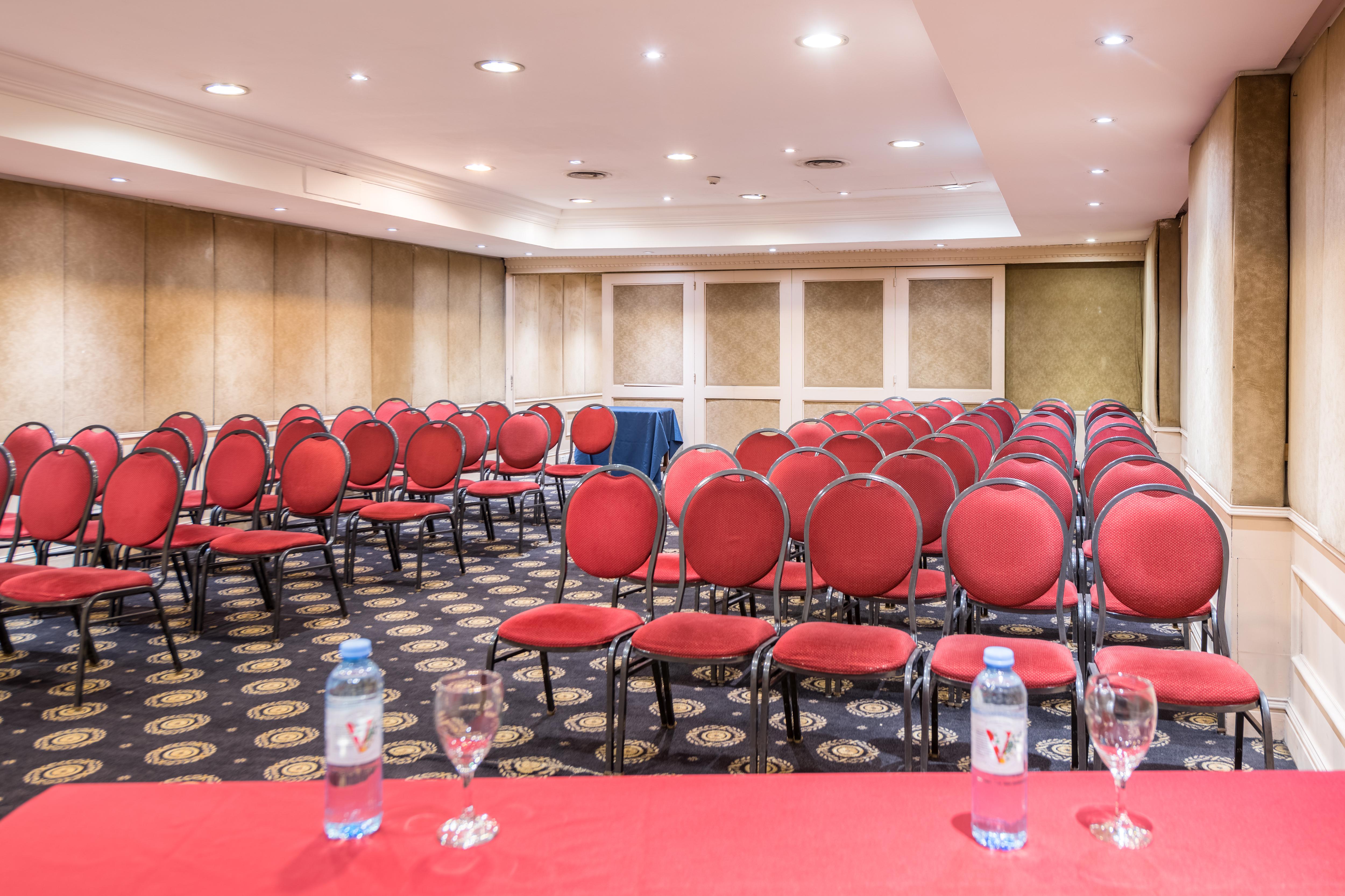 Exe Hotel Colon Буенос Айрес Екстериор снимка