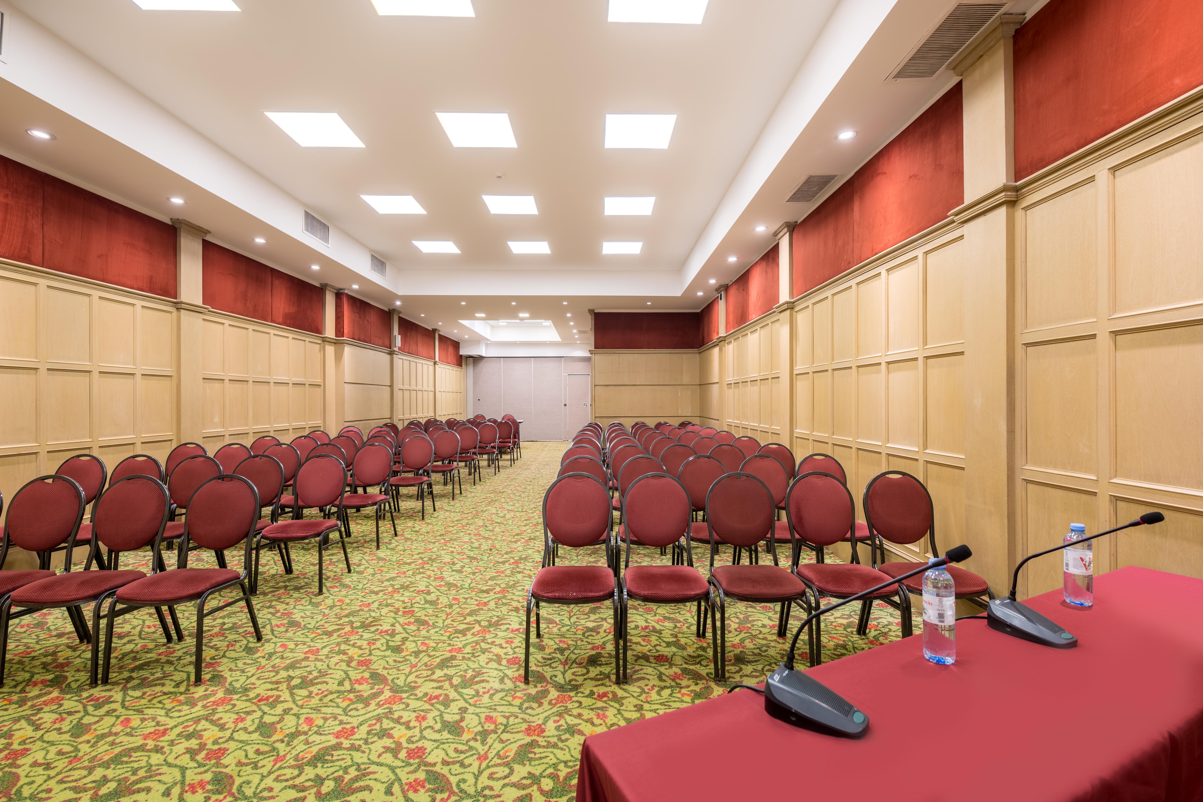 Exe Hotel Colon Буенос Айрес Екстериор снимка