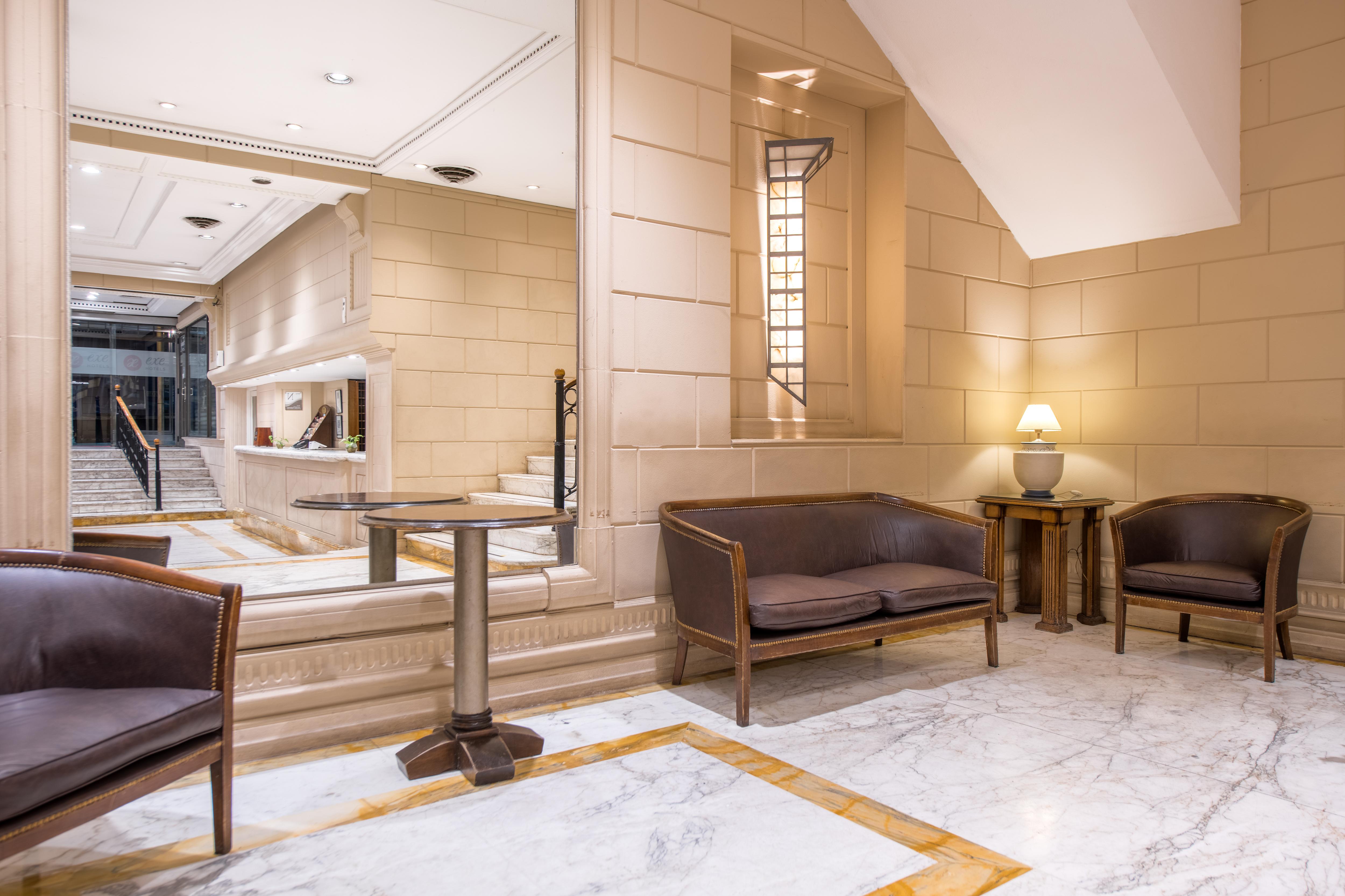 Exe Hotel Colon Буенос Айрес Екстериор снимка